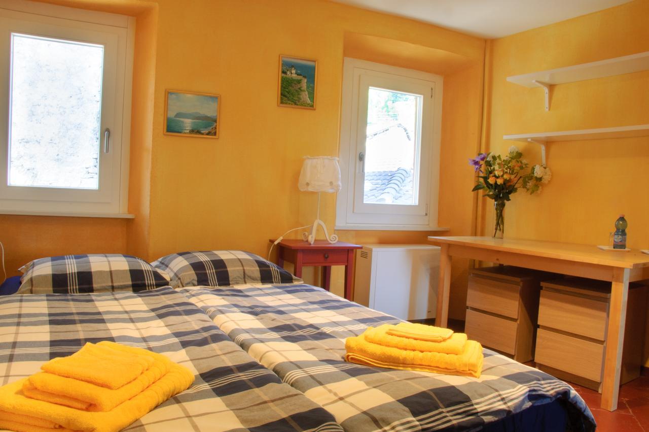 Chez Marianne "Chambres D'Hotes" Astano Екстериор снимка